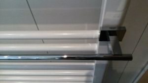 401 300x169 - Fissaggio magnetico di un'asta per asciugamani al radiatore